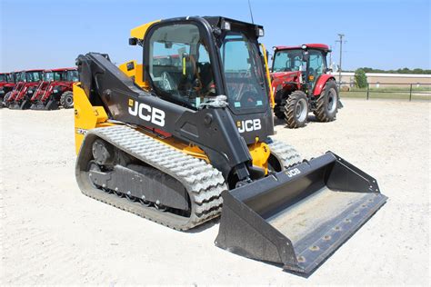 JCB SKID STEER & COMPACT TRACK LOADER 